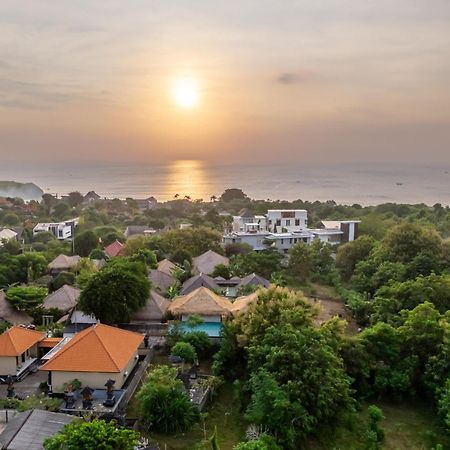 Balangan Beach Villa Idaman Bungalows Jimbaran  Exterior photo